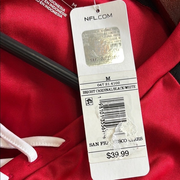 NFL Team Red and Black Short Sleeve Tee - Picture 7 of 9